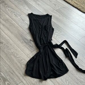 Elegant Black Sleeveless Dress